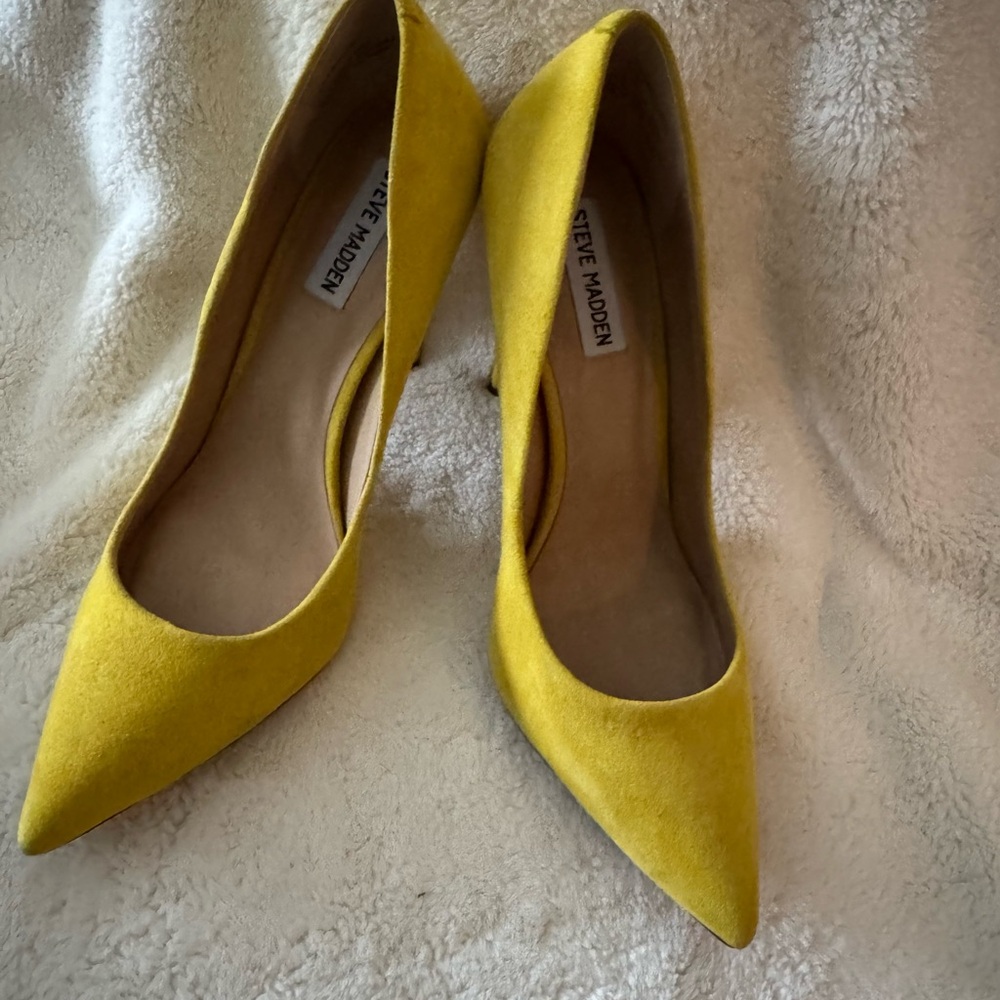 Steve Madden Yellow Women's Shoes